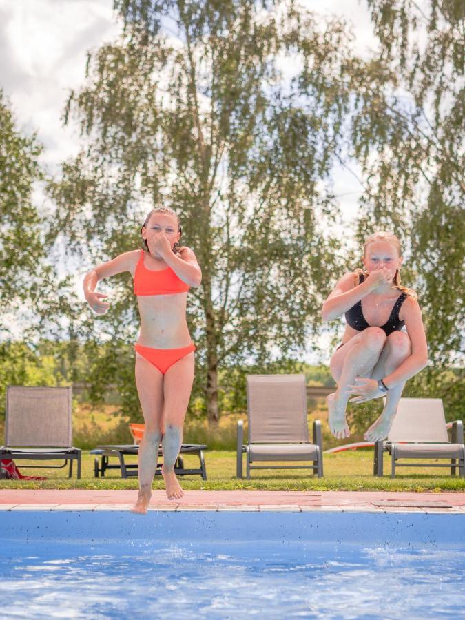 Bjoerkbackens Stugby I Вимерби Екстериор снимка